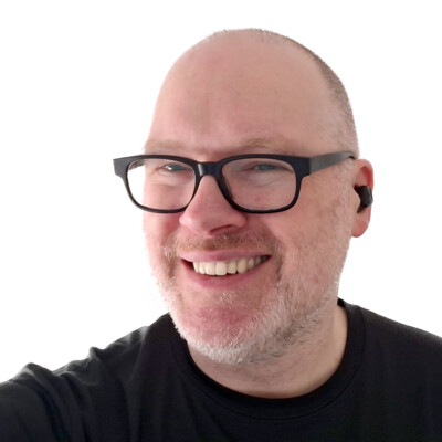 Portrait photo of Hugo Josefson